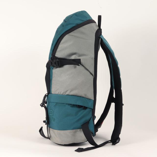 シュプリーム SUPREME 17AW ナイロン ボックスロゴバックパック