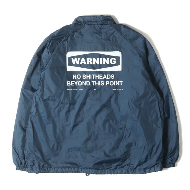 TATTOO STUDIO YAMADA タトゥースタジオ山田 ジャケット サイズ:XL / グラフィックプリント コーチジャケット / ネイビー 紺 / アウター ブルゾン 上着【メンズ】【中古】【K4352】の通販は