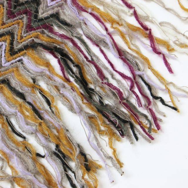 MISSONI ミッソーニ ストール マルチカラー / モヘヤ ブレンド 幾何学柄 ニット ストール / フリンジ ショール マフラー / イタリア製 / ファッション アイテム 小物【レディース】【中古】【K4408】 MISSONI ミッソーニ ストール マルチカラー / モヘヤ ブレンド 幾何学