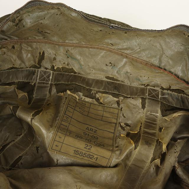Vintage Military Item ヴィンテージミリタリー 90s フランス軍実物 パラシュートバッグ / ボストンバッグ / カーキ / 古着 カバン【メンズ】【中古】【K4409】_8