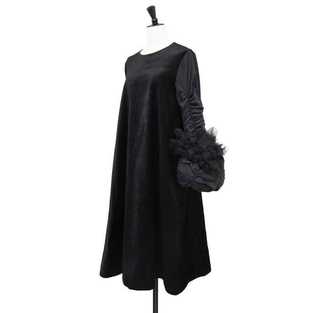 COMME des GARCONS コムデギャルソン ワンピース ブラック 黒 サイズ:S / ベロア 袖切替 Aライン ワンピース / ギャザー チュール ミディ丈 膝下 長袖 / 日本製 / トップス ドレス【レディース】【中古】【K4410】 COMME des GARCONS コムデギャルソン ワンピース ブラック 黒 サイズ:S