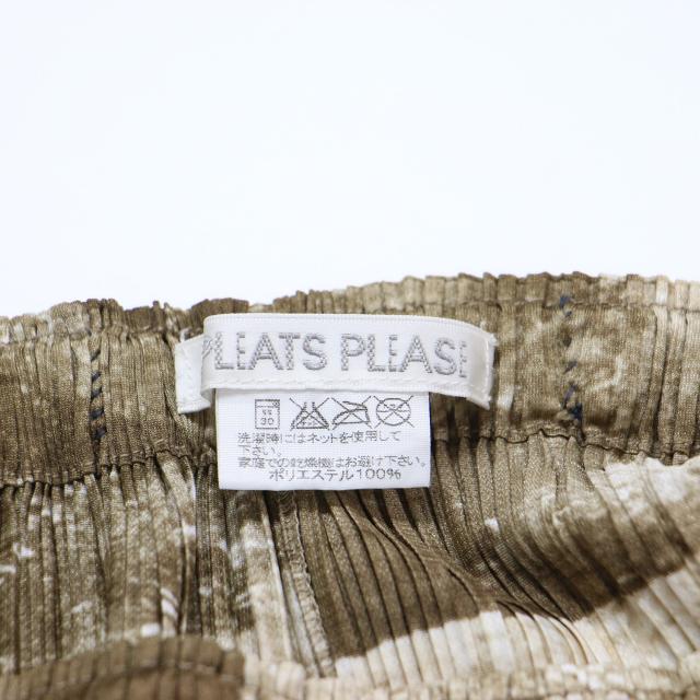 PLEATS PLEASE プリーツプリーズ スカート ブラウン系 サイズ:3(M) / グラフィックプリント プリーツ スカート / ウエストゴム 総柄 変形 / 日本製 / ボトムス【レディース】【中古】【K4442】 PLEATS PLEASE プリーツプリーズ スカート ブラウン系 サイズ:3(M