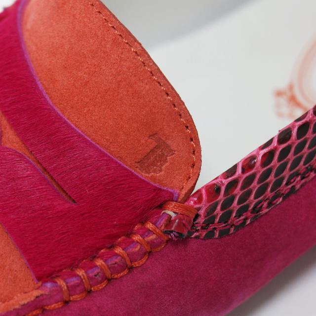 TODS トッズ ピンク オレンジ サイズ:36(23.0cm) / スウェード ドライビング シューズ / GOMMINI MOCASSINO / ローファー スリッポン モカシン バイカラー / イタリア製 / ブランド 靴【レディース】【中古】【K4444】