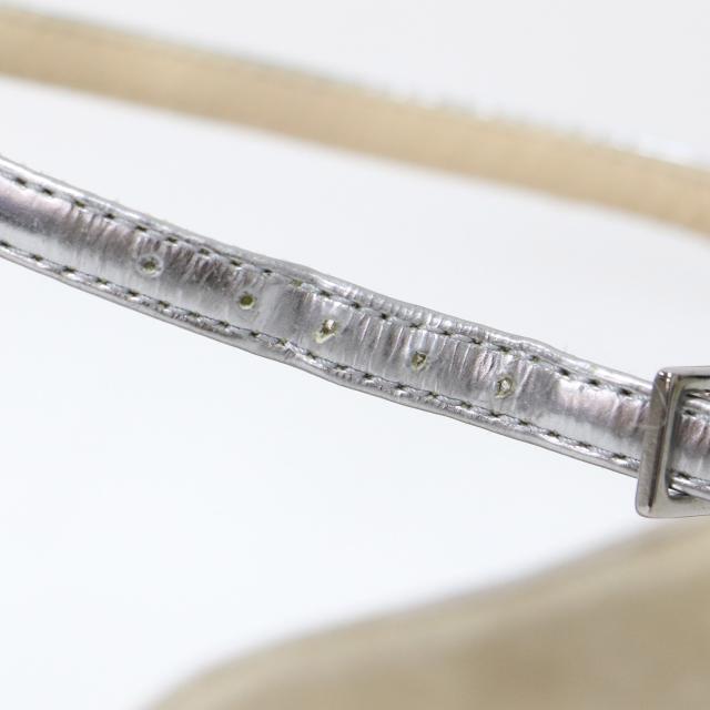 JIMMY CHOO ジミーチュウ シルバー サイズ:36(23.0cm) / メタリック レザー アンクルストラップ シューズ / LUCY FLAT パンプス ポインテッドトゥ フラット / イタリア製 / ブランド シューズ 靴【レディース】【中古】【K4445】