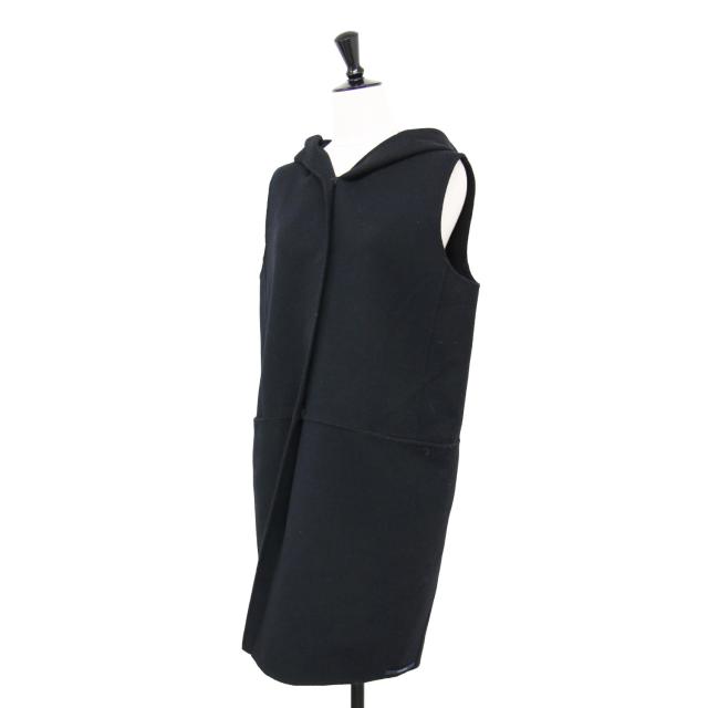 S Max Mara エス マックスマーラ ベスト ブラック 黒 サイズ:38(S) / ウール フード付き ロング ベスト / CUCITO A MANO ジレ Iライン / トップス【レディース】【中古】【K4497】
