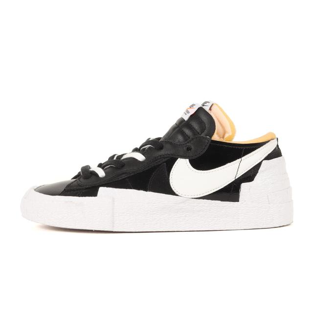 Sacai サカイ サイズ:26.0cm / 22SS NIKE BLAZER LOW / SACAI BLACK PATENT (DM6443-001) / ナイキ ブレザー ロー / ブラック ホワイト 黒白 / US8 / ローカット スニーカー シューズ 靴 / コラボ 別注【メンズ】【中古】【美品】【K4514】