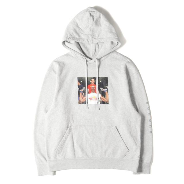 新品 NIKE Jordan  UNDEFEATED パーカー Lサイズ 新品 ナイキ ジョーダン アンディフィーテッド プルオーバーパーカー Msize NIKE JORDAN x UNDEFEATED 黒 プリント  フード 人気コラボ 厚手