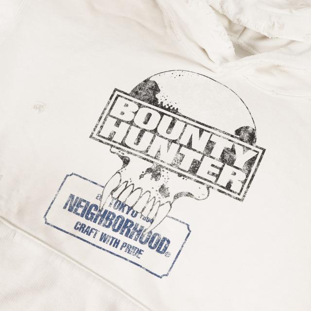 NEIGHBORHOOD ネイバーフッド パーカー ホワイト 白 サイズ:S | 25SS BOUNTY HUNTER サベージ スウェットパーカー (SAVAGE SWEAT HOODIE LS) | トップス フーディー | コラボ 別注【メンズ】【K4535】