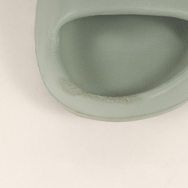 adidas アディダス サイズ:US11(29.5cm) | YEEZY SLIDE SALT (ID5480) | イージースライド | ソルト【メンズ】【中古】【K4542】