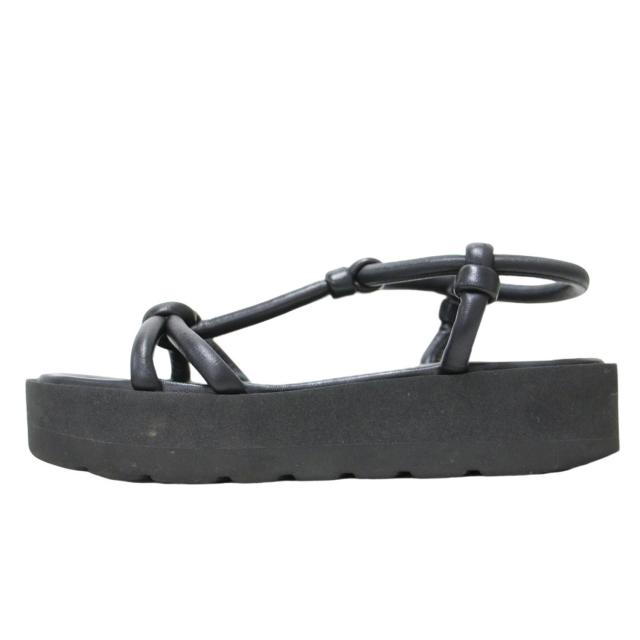 Gianvito Rossi ジャンヴィト ロッシ サンダル ブラック 黒 サイズ:36 1/2(23.5cm) | 24春夏 マリン ナッパレザー サンダル | MARINE NAPPA | フラット ストラップ 厚底 ラバー | イタリア製 | シューズ 靴【レディース】【中古】【K4555】
