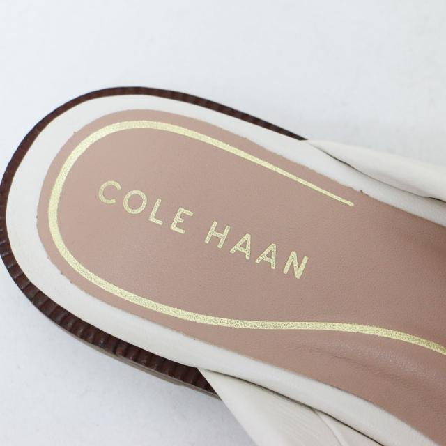 Cole Haan コール ハーン サンダル ホワイト 白 サイズ:7 1/2(24.5cm) | 24春夏 スリップオン サンダル | ANICA LUX SLIDE | フラット ブレイド クッション レザー | イタリア製 | シューズ 靴【レディース】【中古】【K4555】