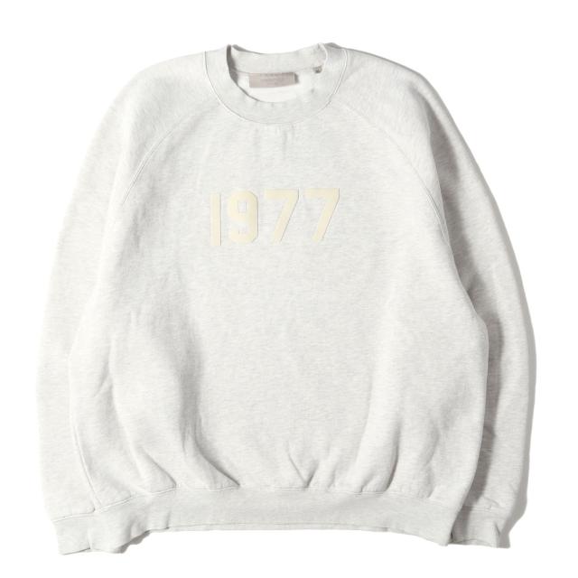 FEAR OF GOD フィアオブゴッド スウェット オートミール系 サイズ:XL | FOG ESSENTIALS 1977ロゴ クルーネック スウェットシャツ | トップス トトレーナー 【メンズ】【中古】【K4563】
