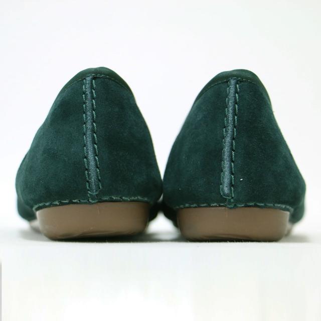 Clarks クラークス サイズ:UK7(26.0cm) | フレックル アイス スエード バレエシューズ | Freckle Ice | パンプス フラット スクエアトゥ レザー グリーン | ブランド 靴【レディース】【中古】【美品】【K4563】