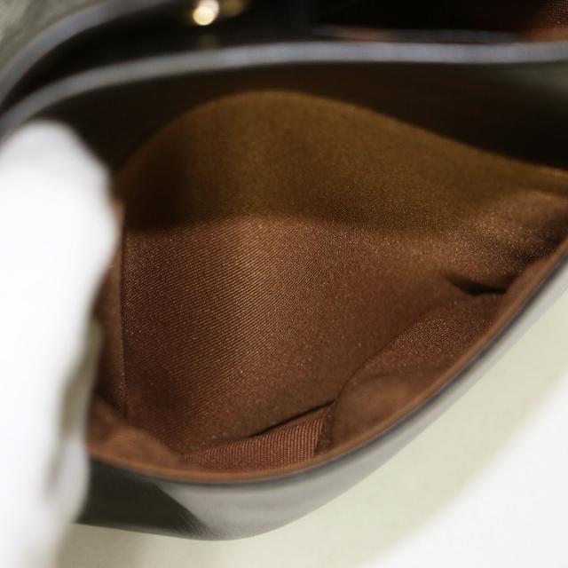 ear PAPILLONNER イア パピヨネ バッグ ブラック系 黒 | 24秋冬 カウファー ショルダーバッグ / ポシェット | 斜め掛け 肩掛け コンビ 本革 | ブランド カバン【レディース】【中古】 ear PAPILLONNER イア パピヨネ バッグ ブラック系 黒 | 24秋冬