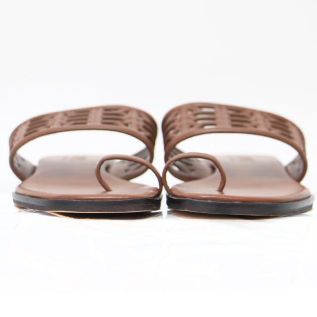 ROPE ロペ サンダル キャメル サイズ:36 1/2(23.5cm) | 24春夏 アメリア サンダル | Amelia Sandal | トングサンダル ローヒール スムース調 アナグラムモチーフ | ブランド シューズ 靴【レディース】【K4573】