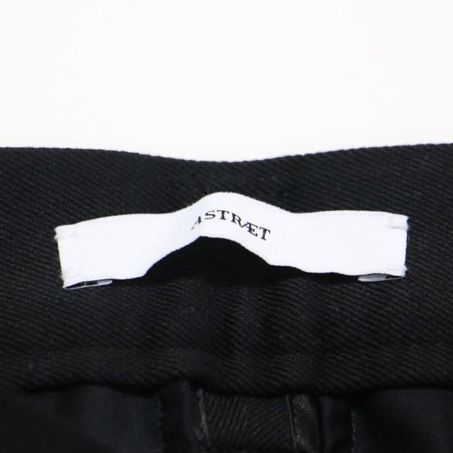 ASTRAET アストラット パンツ ブラック 黒 サイズ:0(S) | 20秋冬 ドローコード カーゴパンツ | ストレート 裾絞り タック センタープレス ウール | ボトムス ズボン | 日本製【レディース】【中古】【K4576】 ASTRAET アストラット パンツ ブラック 黒 サイズ:0(S) | 20秋冬