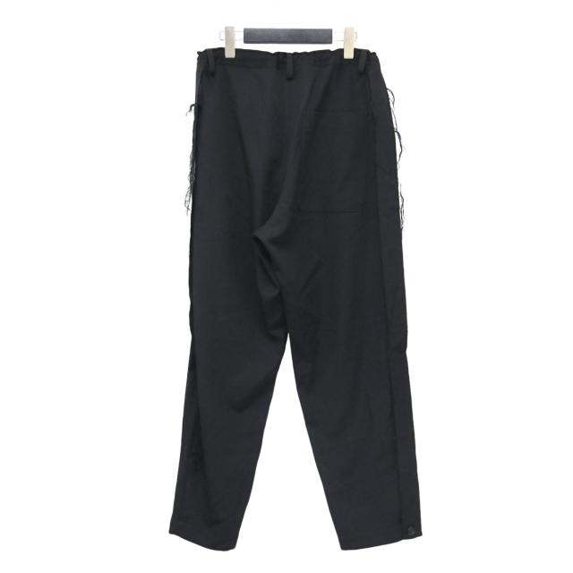 Yohji Yamamoto ヨウジヤマモト パンツ ブラック 黒 サイズ:1(S) | 24春夏 Ys ウール ギャバジン サイドパーツ付き パンツ | WOOL GABARDINE SIDE DETAIL PANTS | テーパード ウエストゴム カットオフ | 日本製 | ボトムス ズボン【レディース】【中古】【K4638】_1