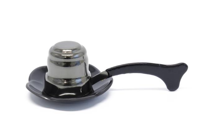 仏具 ローソク消し 花型皿付き セット サイズ 約 Cm 長さ9 台の直径5 5 火消し お盆 お彼岸 お墓参り 供養の通販はau Pay マーケット 神棚 神具 仏具 やまこう