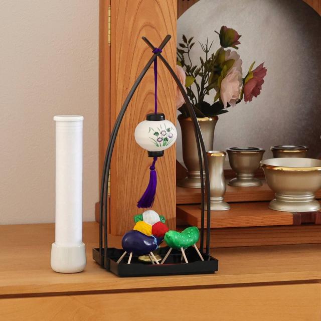盆提灯 初盆 新盆 ミニ モダン 盆飾り 仏具 陶器製 精霊馬セット お盆馬 走馬灯 牛馬 人形 お供え きゅうり なす 供養 白紋天提灯 HAKU 幻華 十六菊 やまこう オリジナル LED コードレス ミニ 小型 電池式 和 行灯 提灯 仏壇 仏花 贈り物_14