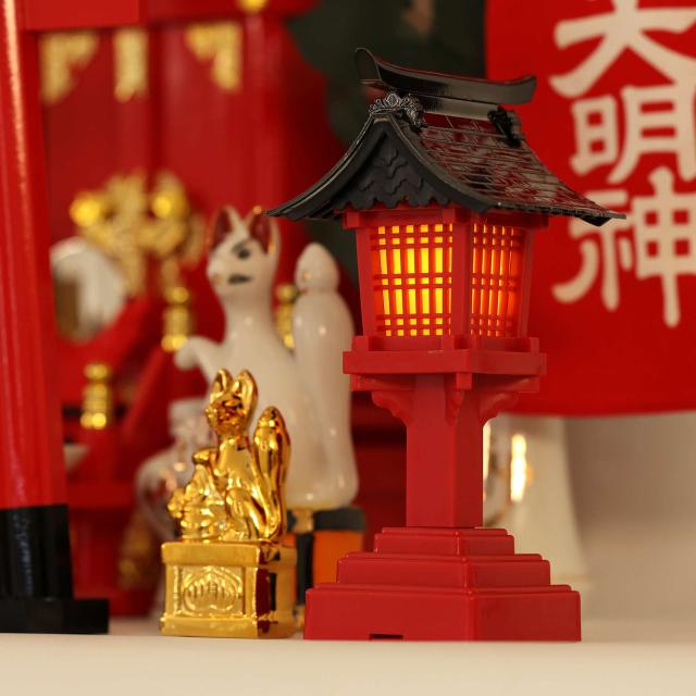 深紅の稲荷宮 特上塗り 一社 二対のお狐様 大鳥居 朱色灯ろう 神棚セット 稲荷紋 神具セット 灯篭 燈篭_11