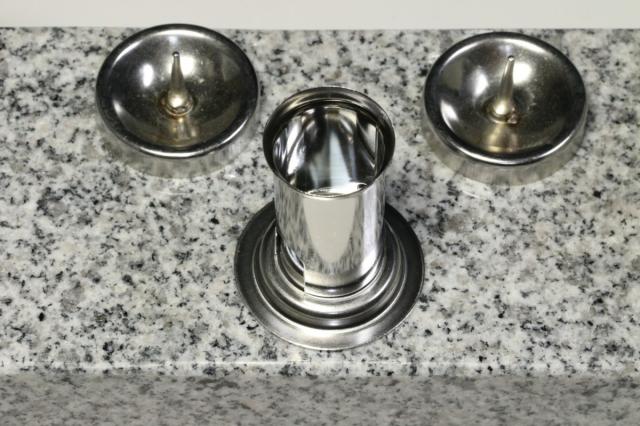 国産 墓参用品■石台 ステンレス製 花立 線香立 ローソク立 付属■墓参用セット付き お盆 お彼岸 お墓参り 供養
