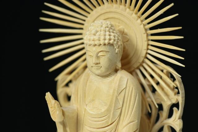 仏像 ■ 4.5寸 ■ 阿弥陀如来立像 六角台座 白木 浄土真宗 本願寺派 ご本尊 ■ 仏具（高さ32.8cm×幅12.8cm×奥行き9.3cm）