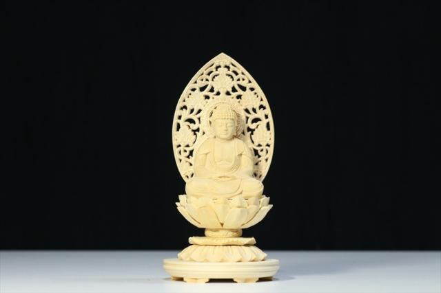 仏像 ■ 3寸 ■ 釈迦如来坐像 蓮華座 丸台 白木 天台宗 ご本尊 ■ 仏具 （高さ25cm×幅13cm×奥行き11.9cm）
