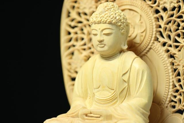 仏像 □ 3寸 □ 釈迦如来坐像 蓮華座 丸台 総柘植 天台宗 ご