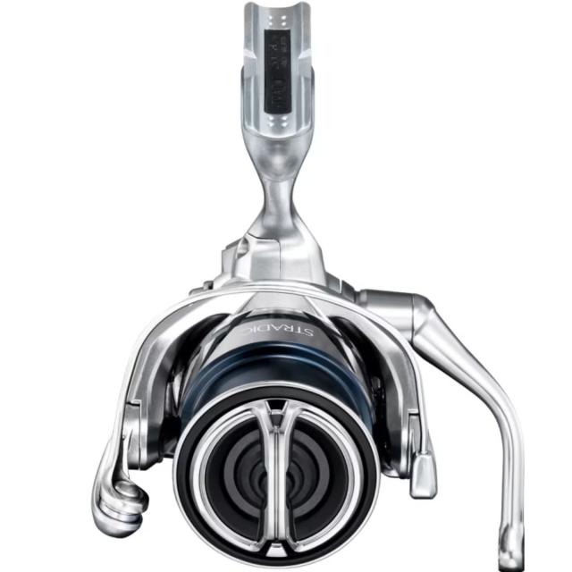 23 ストラディック C3000