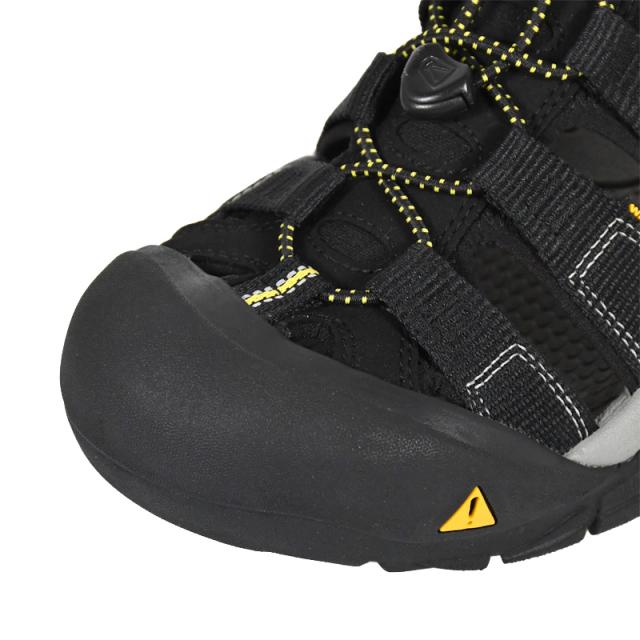 KEEN (キーン) MENS NEWPORT H2 (メンズ ニュー界面 H2) メンズ サンダル 変わり種 同盟罷業一巡り 流行り レトロ 厚底 町若い者 普段使い走り デイリー若い者 心地よい 表どおり アウトドア 難民キャンプ 砂浜 海 スウィミングプール 黒 BLACK (黒いこと) 1001907