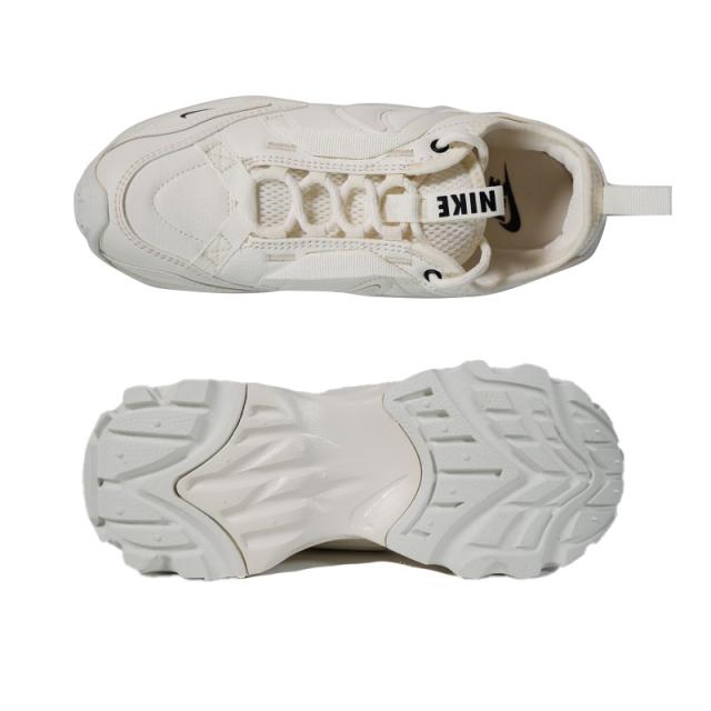 NIKE (ナイキ) W NIKE TC 7900 レディース ミッドカット スニーカー