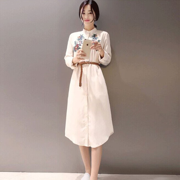 送料無料ワンピース ミディアム丈 前開き ミドル丈ワンピース 綿麻 シャツワンピ シャツ襟 刺繍 花柄 レトロ ヴィンテージ風 長袖 レディの通販はau Pay マーケット 吉成商店