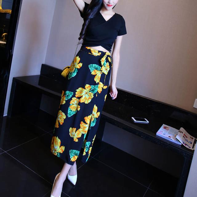 半袖tシャツ ロングスカート 2点セット Vネック 半袖 Tシャツ 花柄 スカート タイトスカート ペンシルスカート レディースの通販はau Pay マーケット 吉成商店