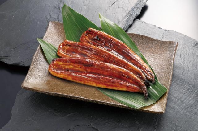 送料無料 鰻楽 うなぎ蒲焼 九州産 長焼 3尾セット 土用の丑の日 うな重 ご馳走 海鮮 九州産 産地直送の通販はau Pay マーケット Suizen