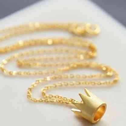 シルバー925 シンプル かわいい 王冠 キング レディース メンズ ネックレス ゴールドの通販はau Pay マーケット Sk企画株式会社 シルバー925 シンプル かわいい 王冠 キング レディース メンズ ネックレス ゴールドの通販はau Pay マーケット Sk企画株式会社