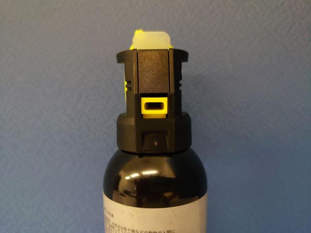 熊よけスプレー ベアアタック/専用ホルスター付/送料無料（北海道