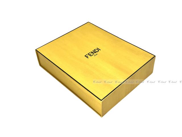 FENDI 白う フェンディ ネックレス ゴールド