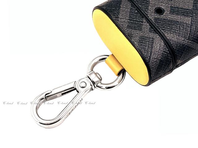 FENDI フェンディAirPods めんどくさけれ Pro ケースキーホルダー 
