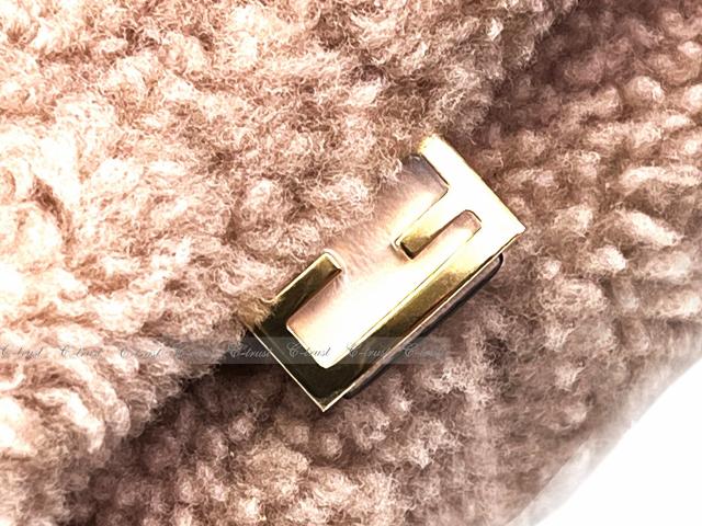 FENDI フェンディ ポーチ BAG NANO BAGUETTE バゲット ショルダー  