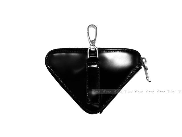 PRADA プラダ コインケース トライアングル ミニポーチ カラビナ付  