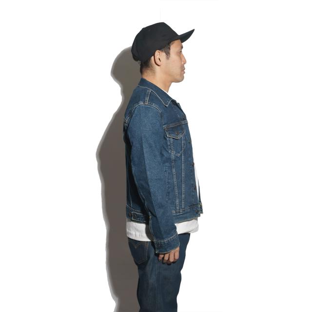 リーバイス LEVI