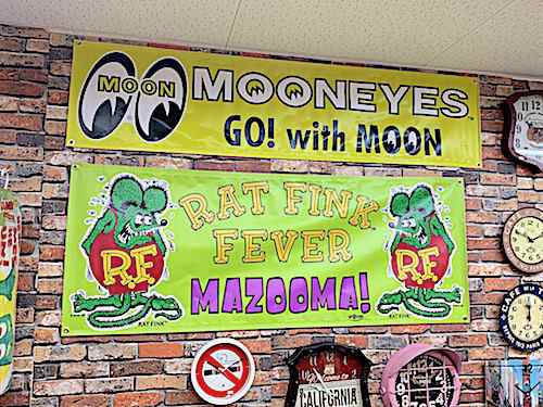 ムーンアイズ グッズ アメリカン雑貨 Mooneyes ビニールバナー フラッグ 旗 タペストリー ポスター 壁飾り ガレージ ディスプレイの通販はau Pay マーケット アメリカン雑貨 1985