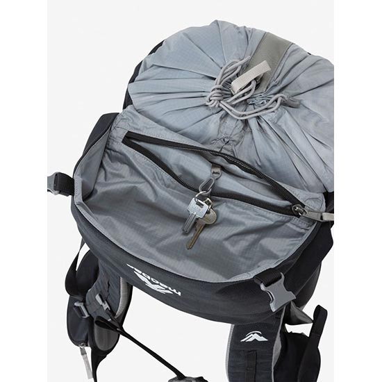 マックパック ウェカ30 MM62002  リュック Weka 30 ハイキング ザック バックパックの通販は