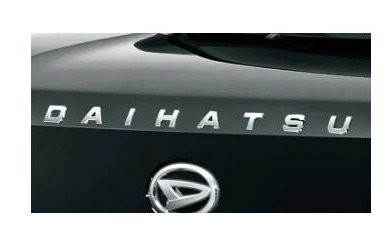 DAIHATSU TAFT　ダイハツ タフト【LA900S LA910S】　フードエンブレム【メッキ】[08271-K2019]