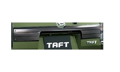 ダイハツタフト（LA900S） 純正バックドアガーニッシュ