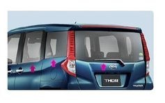 DAIHATSU THOR　ダイハツ トール【M900S M910S】　ＩＲカットフィルムセット(スモークタイプ)[08230-K1012] 11,539円