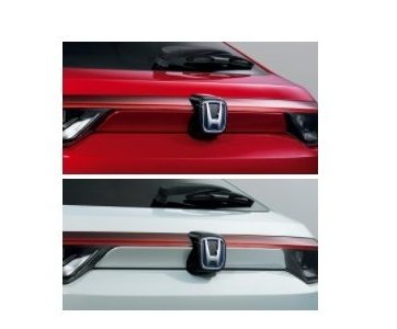 ホンダ ヴェゼル【RV3/RV4/RV5/RV6-100】　リアコンビガーニッシュ(２枚セット)【プレミアムクリスタルレッド・メタリック】の通販は 14,475円