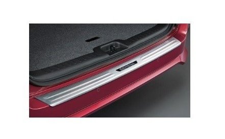 【純正：大型】ニッサン セレナ【C27 GC27 GFC27 GNC27 GFNC27 HC27 HFC27】　リヤバンパープロテクター(ハイウェイスター用)