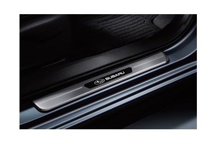 SUBARU CROSSTREK　スバル クロストレック【GUD GUE】　ＬＥＤサイドシルプレート[E1017FN100]
