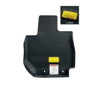 SUZUKI Jimny　スズキ ジムニー【JB64W】　フロアマット(トレー)(ＭＴ車用)【縞鋼板柄】[75901-77R40]の通販は 13,256円